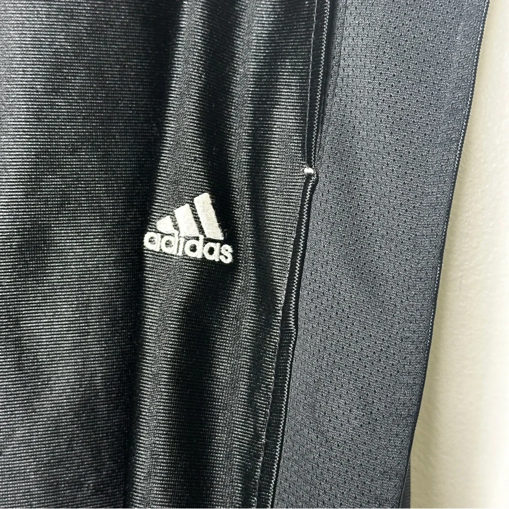 adidas vintage black